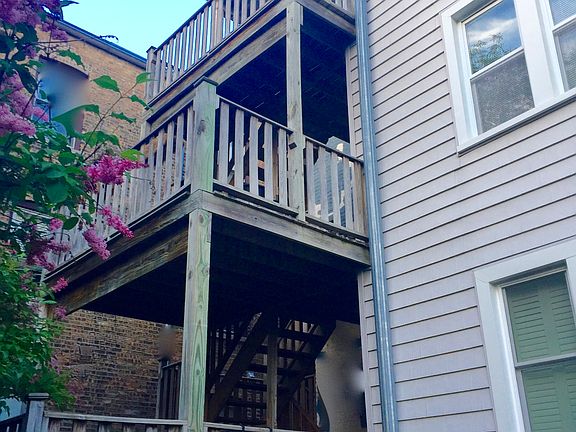 2nd image of 4942 N Washtenaw Ave #3