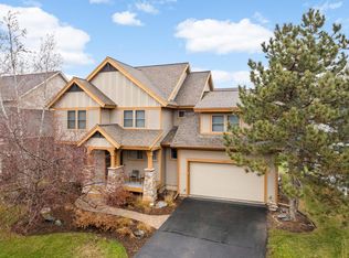 2705 Pinkspire Ln E, Maplewood, MN 55119