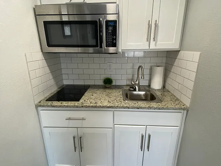 Kitchenette