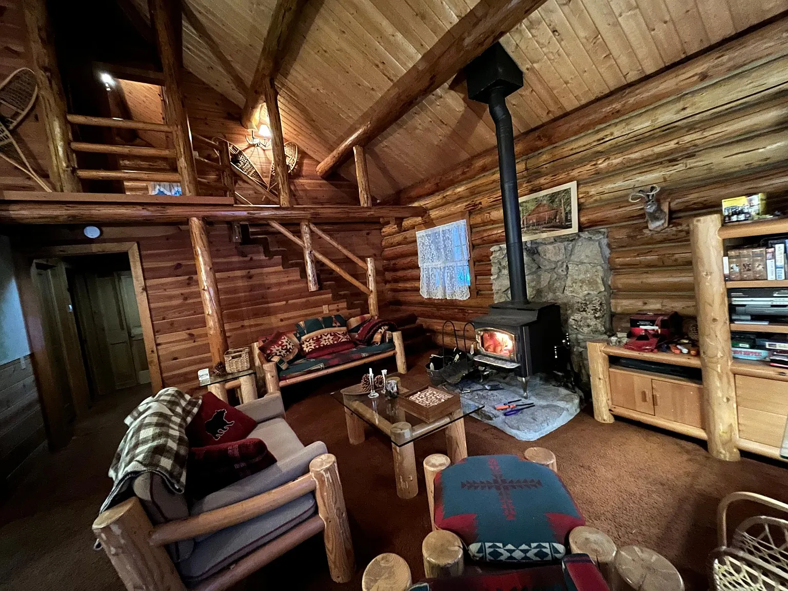 3 bed, 1500 sqft, $4,200 — Photo 2