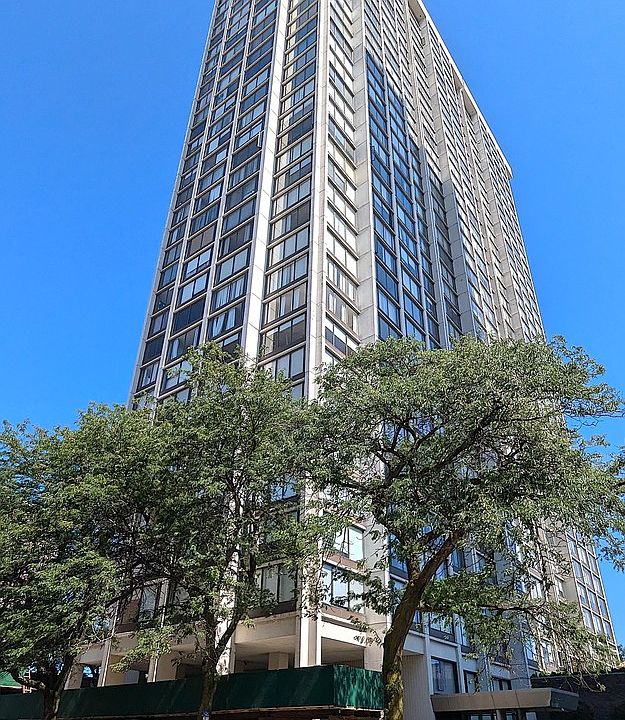 1st image of 5455 N Sheridan Rd APT 705