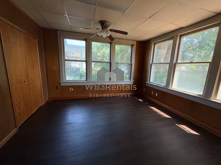 1405 Baltimore Ave — Photo 22
