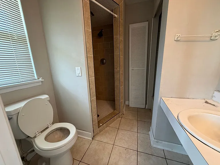 2364 Champion Ct — Photo 17