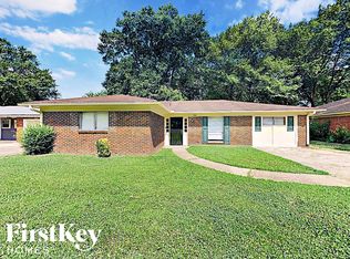 7913 Charleston Dr, Southaven, MS 38671