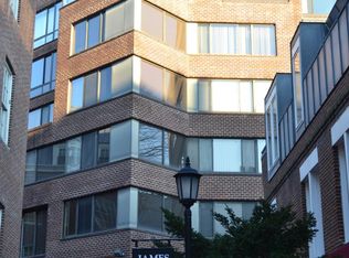 1077 30th St NW #604, Washington, DC 20007