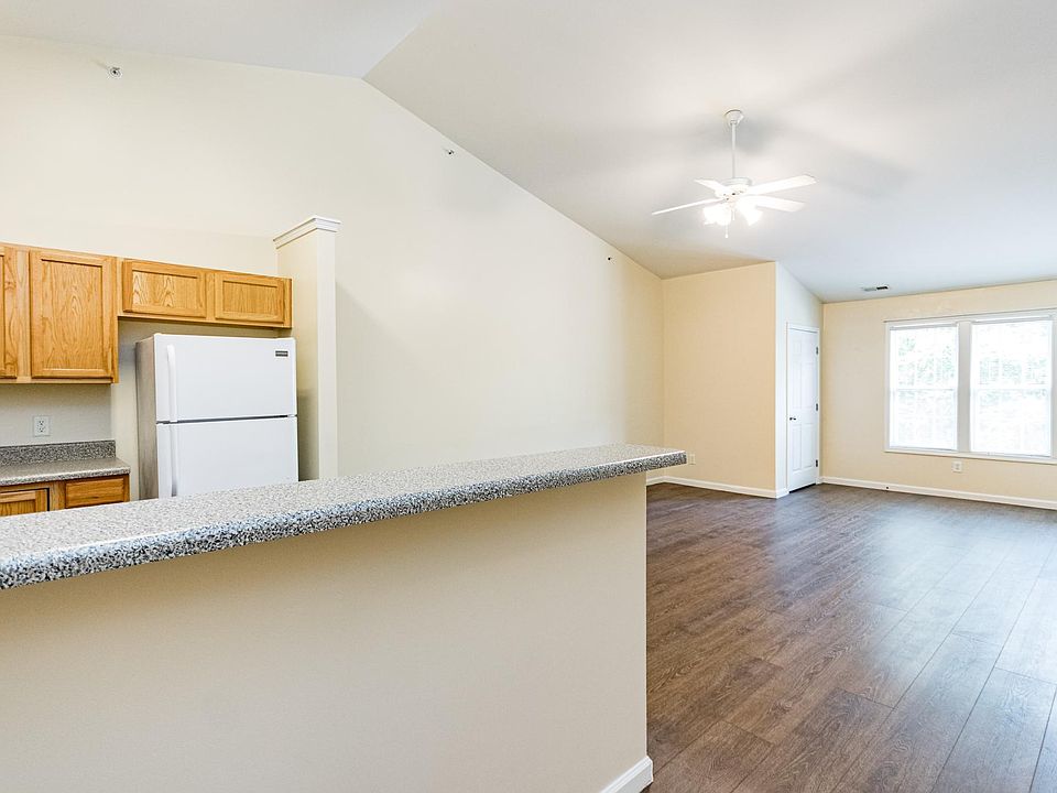Entrance looking into main living area