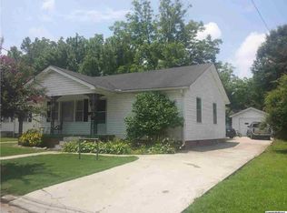 1315 River St, East Gadsden, AL 35903