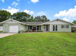 526 Saint Andrews Dr, Sarasota, FL 34243