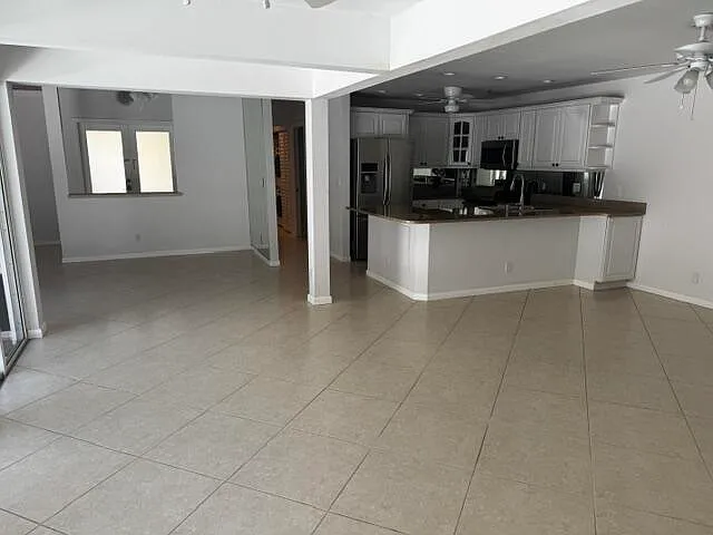 112 E Coral Fish Ln — Photo 16