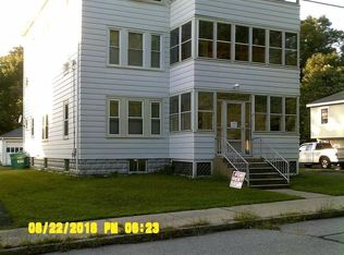 26 Church St, Uxbridge, MA 01569