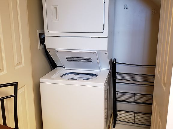 Convenient laundry & pantry