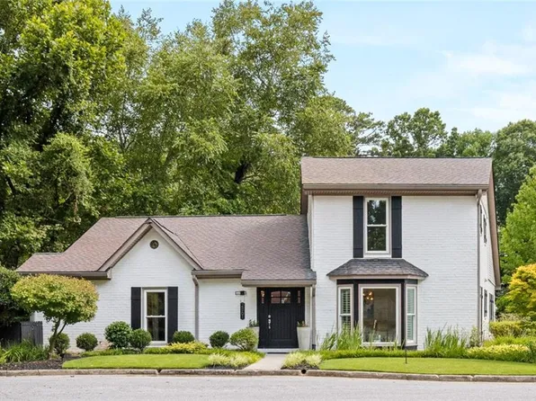 2861 Dorby Close, Atlanta, GA 30319