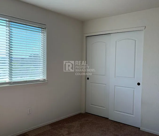 362 Shadowbrook Dr — Photo 35