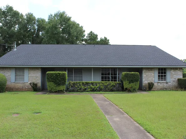 1 Stonewall Ct, Longview, TX 75604