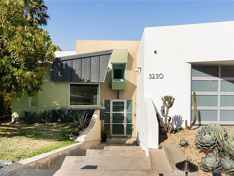 3230 Tyrol Dr — Photo 20