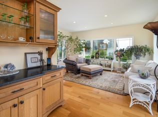 1149 Old Marine Dr, Bellingham, WA 98225