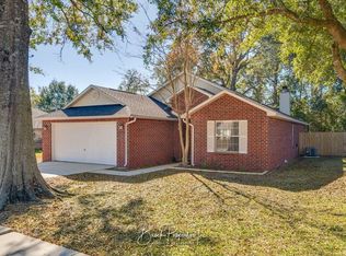 4313 Ridgeland Dr, Pace, FL 32571