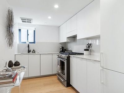 160 W 24th St APT 12M, New York, NY, 10011