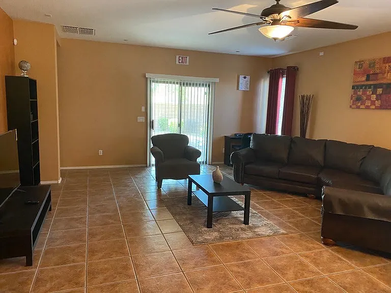8143 W Riverside Ave — Photo 17