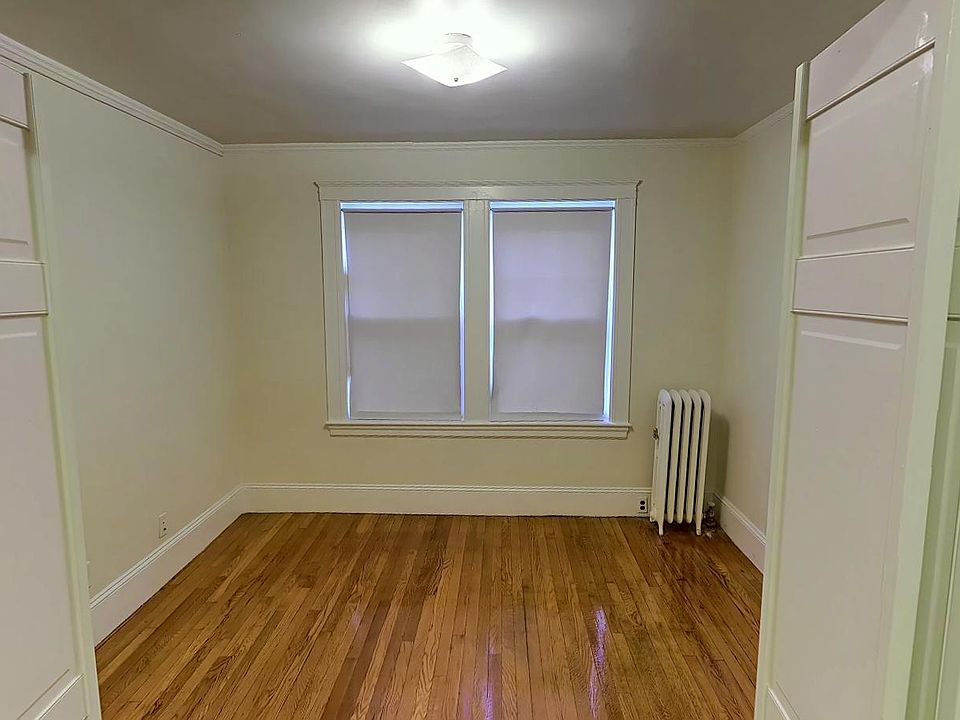 2nd image of 157 Summer St #80R