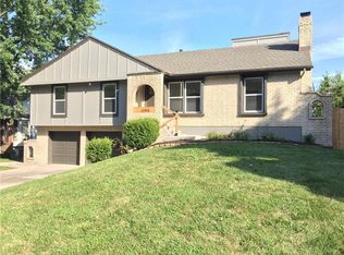 12913 Craig Dr, Grandview, MO 64030