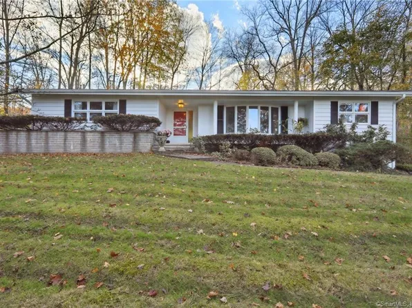 39 Fairmount Drive, Danbury, CT 06811