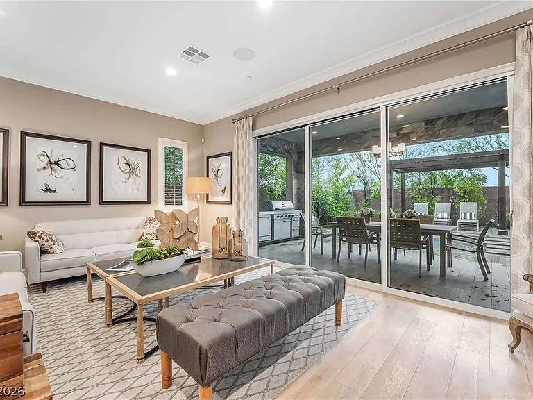 3084 Amoruccio Ct — Photo 10