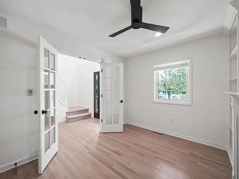 650 W Lincoln St — Photo 8