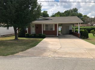 134 S 12th St, Paragould, AR 72450