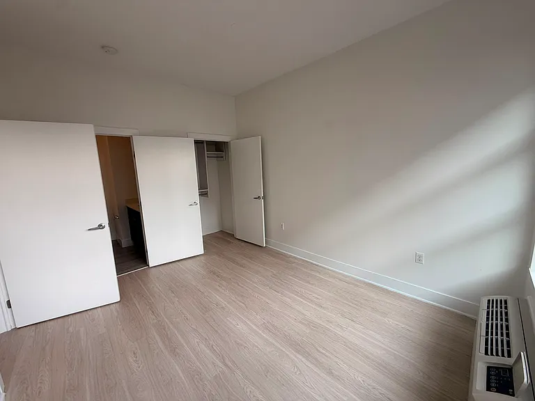 283 Fairmount Ave #213E — Photo 8