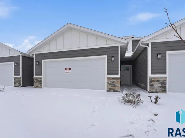 6205 S Hunt Pl, Sioux Falls, SD 57106