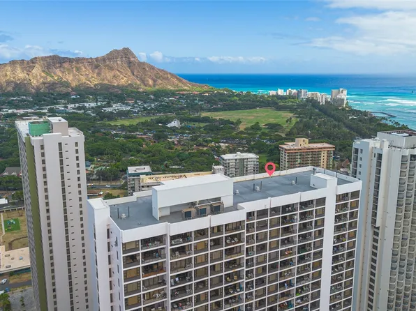 201 Ohua Ave #T1-1105, Honolulu, HI 96815