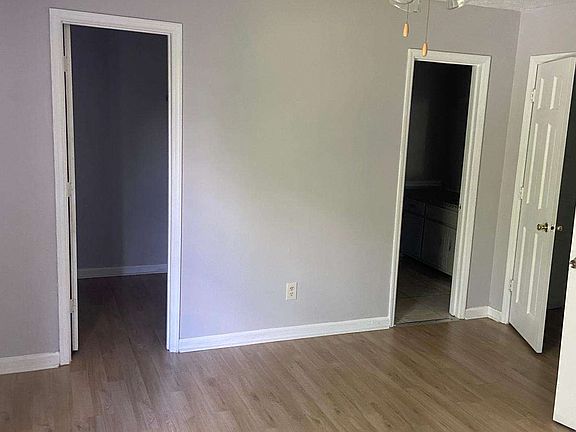 5th image of 8238 Canyon Forge Dr