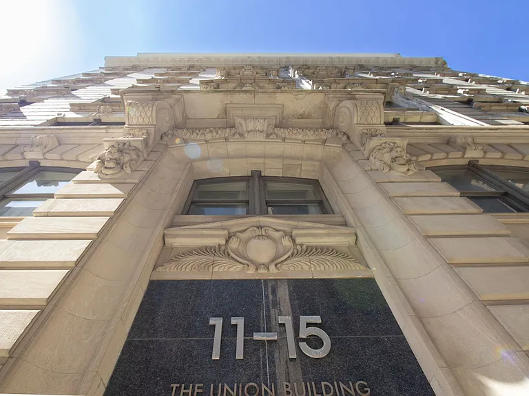 Union Building — Photo 6