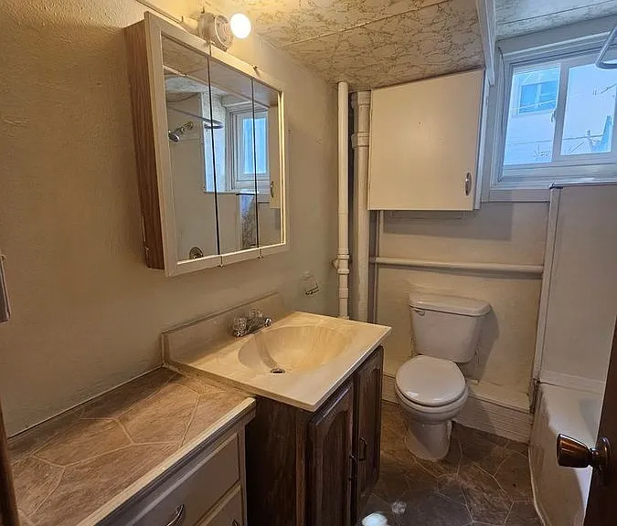 414 E Philadelphia St #B — Photo 14