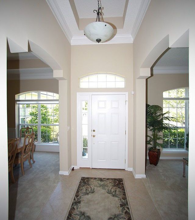 1st image of 349 Palmas Cir