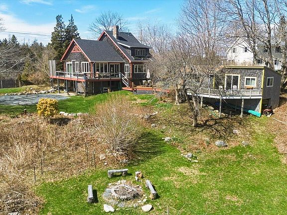 2nd image of 104 S Deer Isle Road