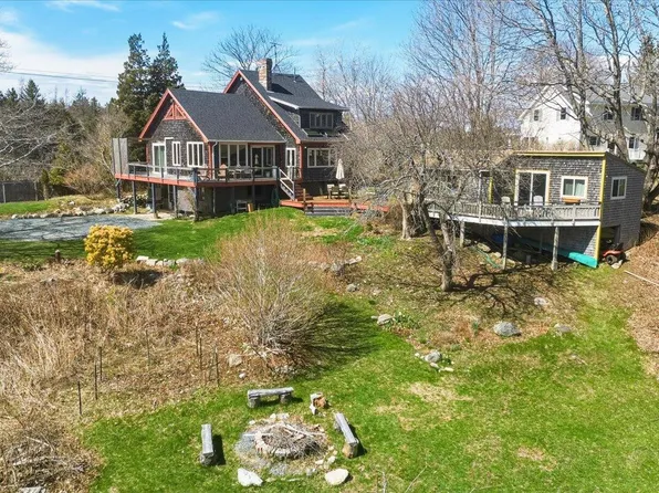 104 S Deer Isle Road, Deer Isle, ME 04627