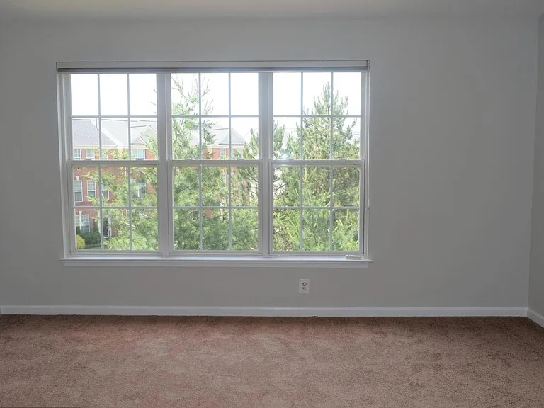 13108 Park Crescent Cir — Photo 13