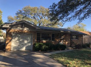2030 S Edgemoor Dr, Wichita, KS 67218