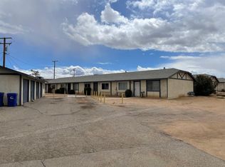 15515 Kiamichi Rd APT A, Apple Valley, CA 92307