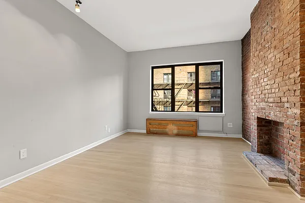 Rented by Cooper & Cooper Real Estate | media 12