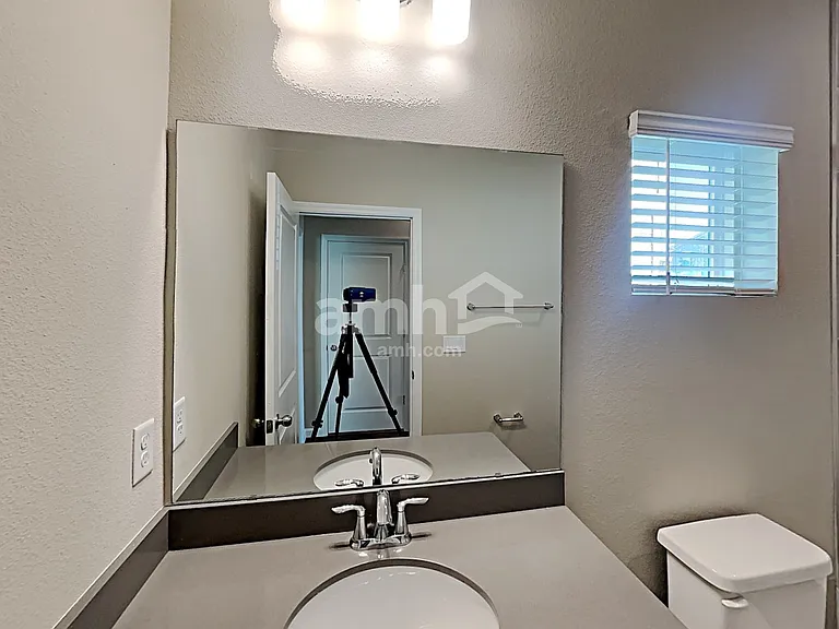 150 Hemlock Point — Photo 13