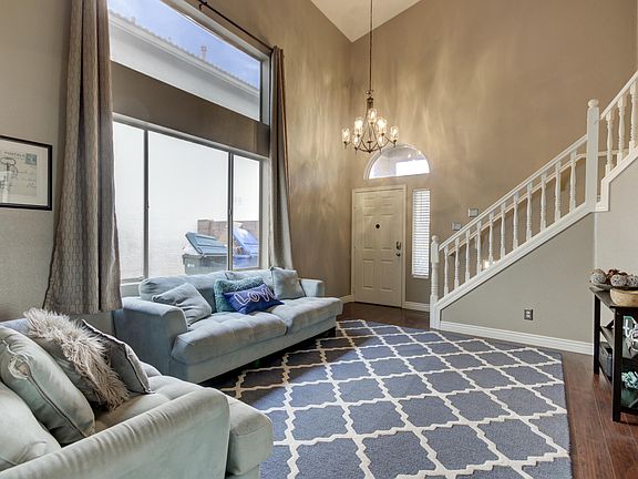 5th image of 4721 E Silverwood Dr