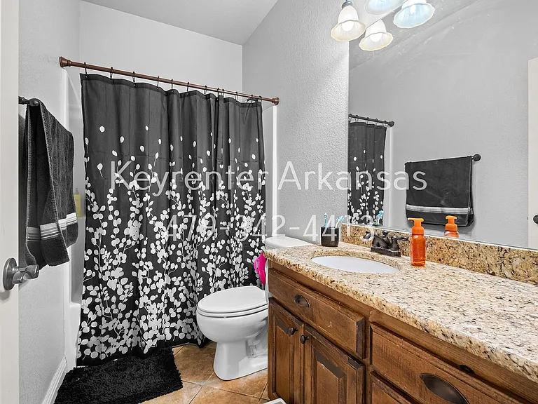 1048 Tarah Knolls Cir — Photo 22