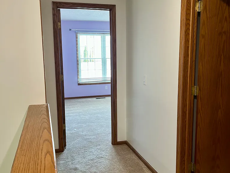 4984 Fox Ridge Rd — Photo 17