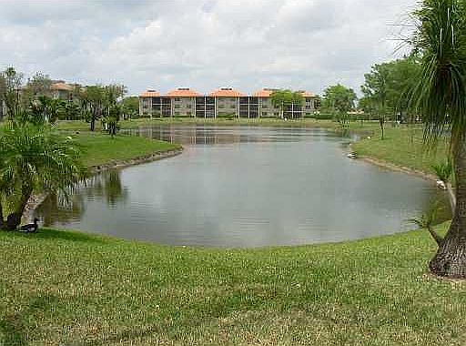 5th image of 7860 NW 50th St APT 105