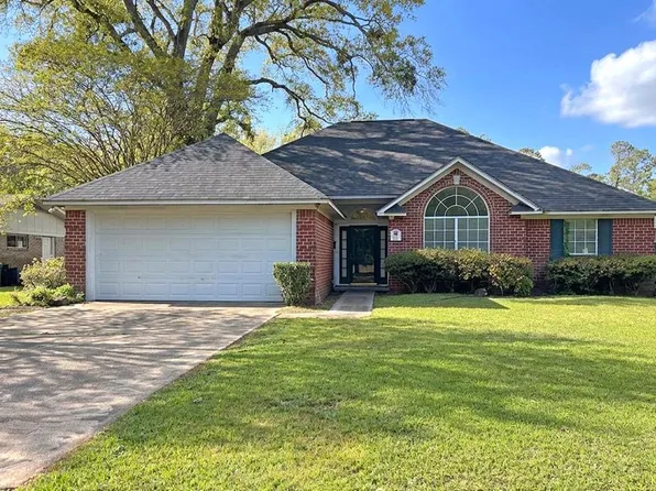 4123 Lynn Dr, Texarkana, TX 75503