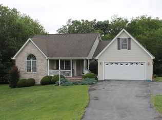 25351 Whiteridge Dr, Abingdon, VA 24211