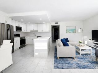 2003 Lincoln Pl, Boca Raton, FL 33434